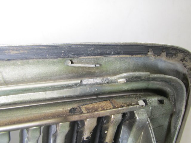 *[M71+Q3] Toyota Crown JZS171 оригинальная передняя решетка 