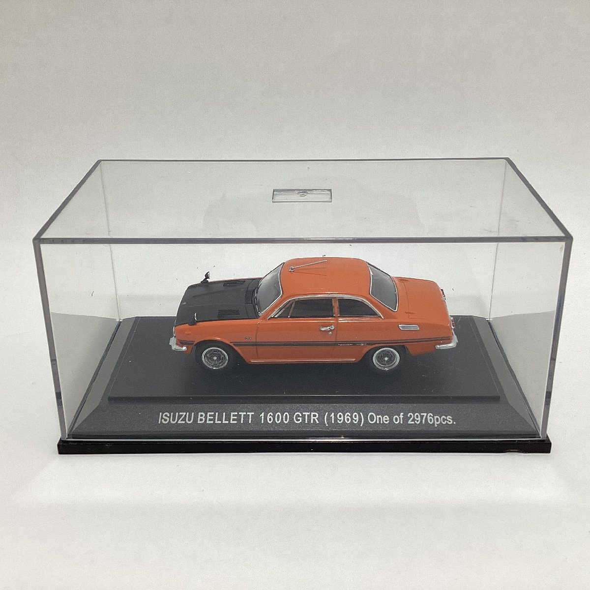 世界的に 車体美品】1/43 エブロ ミニカー - 1969 いすゞ ミニカー