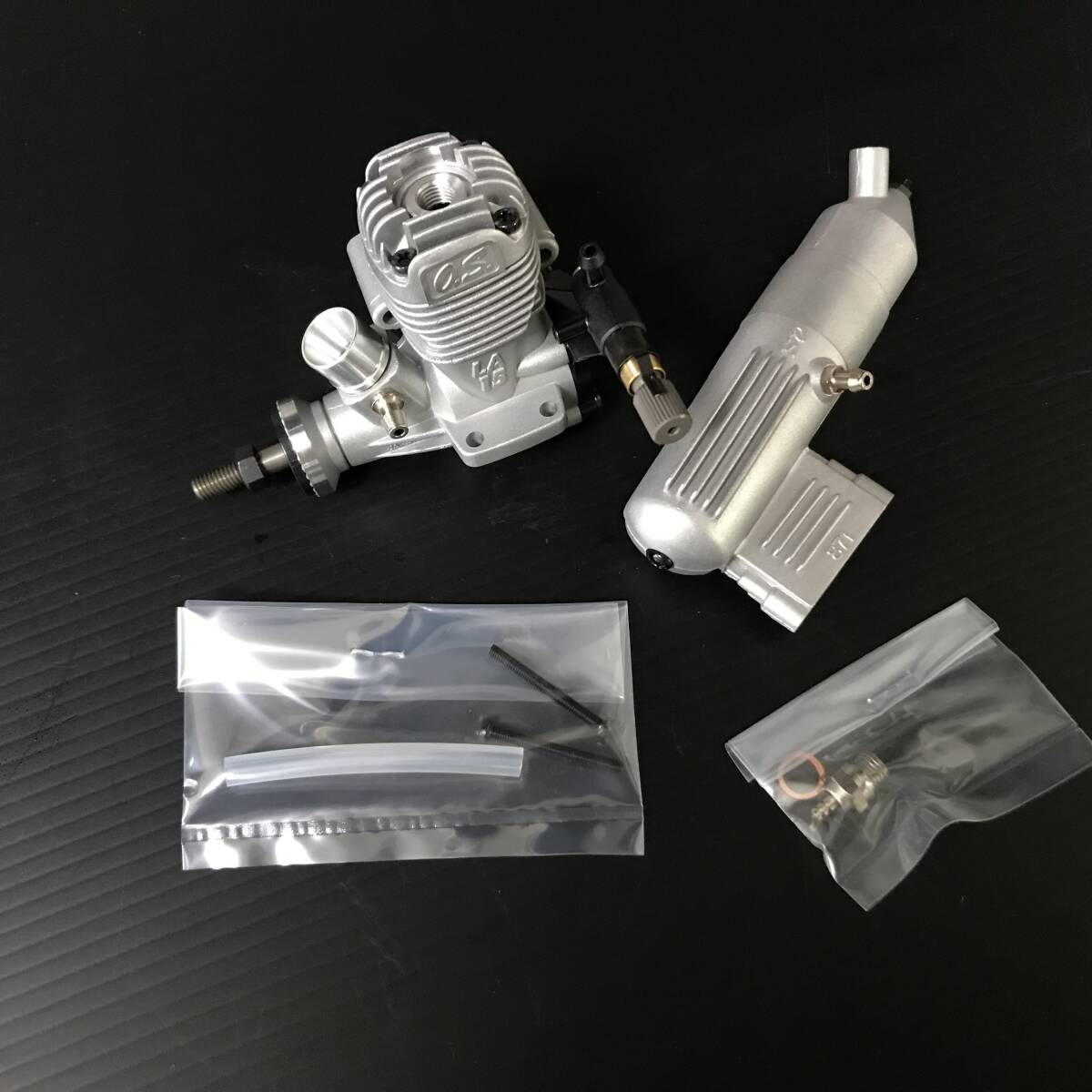 Yahoo!オークション - OS MAX15LA-S エンジン 新品
