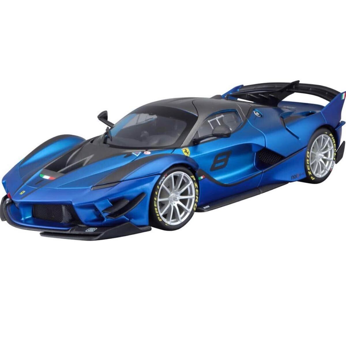 トミカプレゼンツ ブラーゴ シグネチャーシリーズ 1/18 FXX-K EVO(スペシャルカラー)