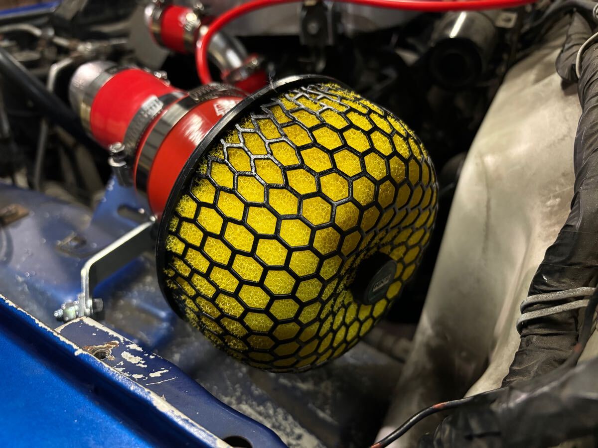 ジムニーJA11 HKS レーシングサクションキットVer.Red パーツ ジムニーJA11 HKS レーシングサクションキットVer.Red パーツ