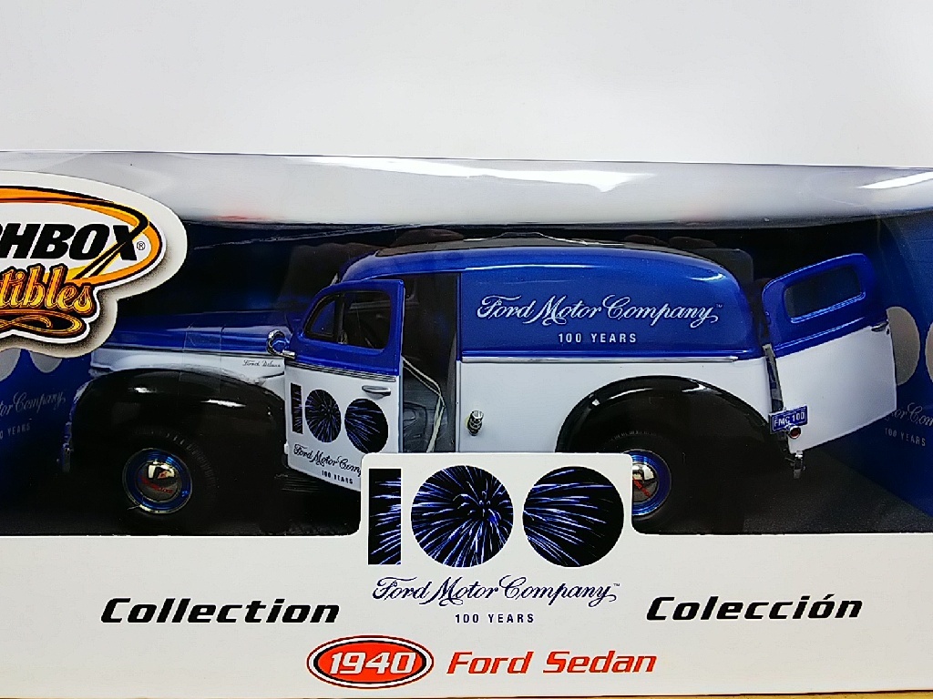 ■ MATCHBOX COLLECTIBLESマッチボックス 京商 1940 FORD SEDAN ブルー×ホワイト フォード・セダン ダイキャストモデルミニカー