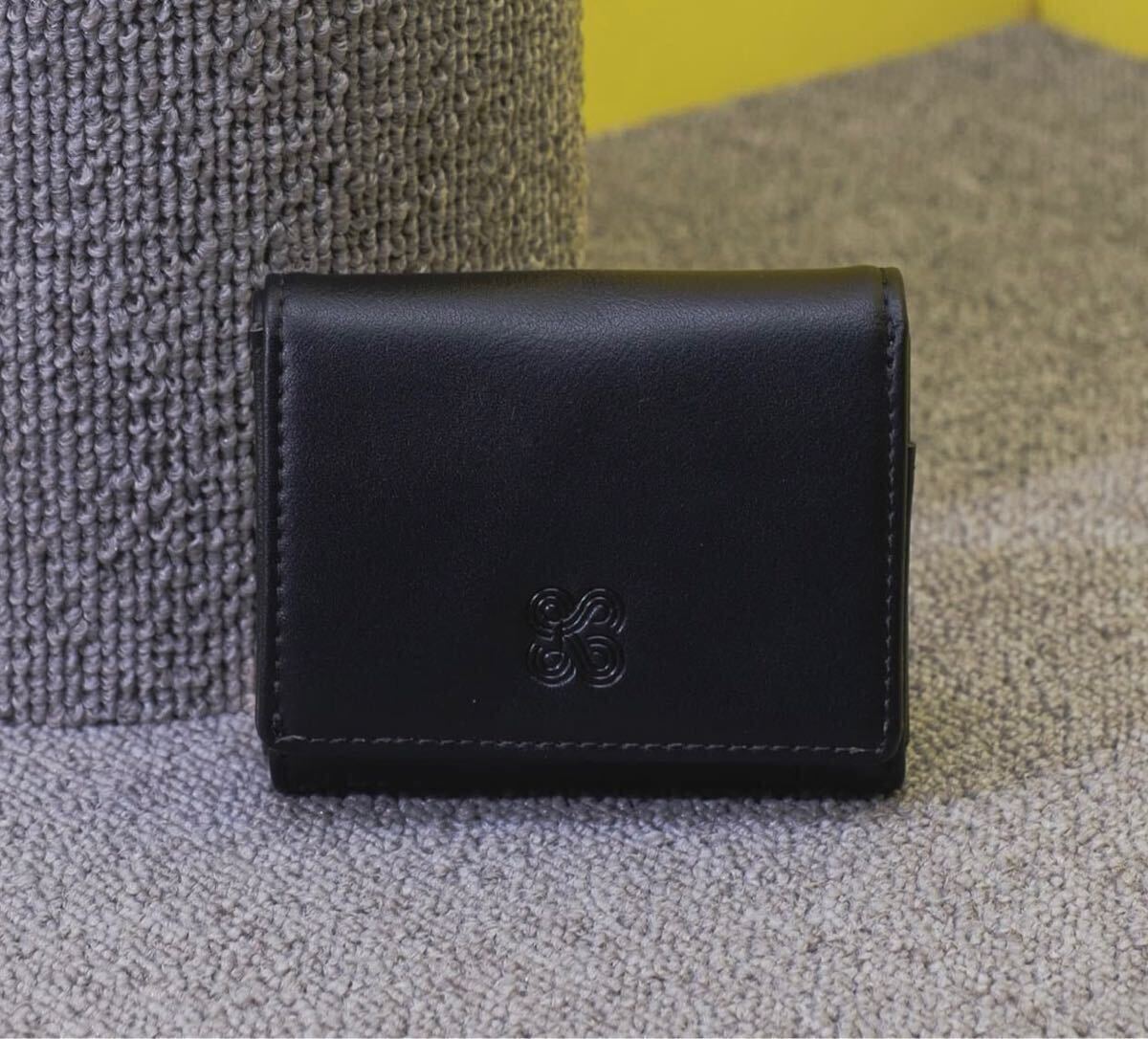 新品未使用 定価8690円 Kastane カスタネ 3つ折り財布 Kolors like you trifold wallet ブラック 黒色 レディース