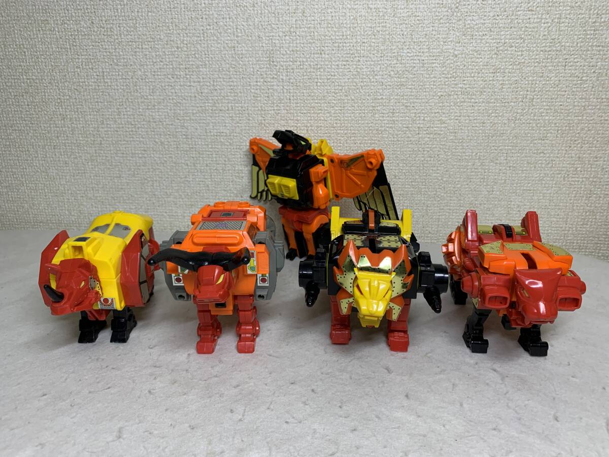 当時物 トランスフォーマー D-78 巨重合体兵 プレダキング G1 当時物 トランスフォーマー D-78 巨重合体兵 プレダキング G1