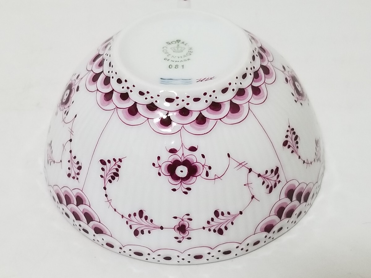 美品 未使用保管品 ロイヤルコペンハーゲン バーガンディ 美品 未使用保管品 ロイヤルコペンハーゲン バーガンディ