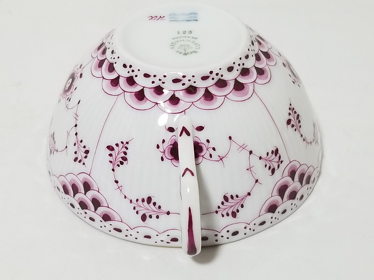 美品 未使用保管品 ロイヤルコペンハーゲン バーガンディ 美品 未使用保管品 ロイヤルコペンハーゲン バーガンディ