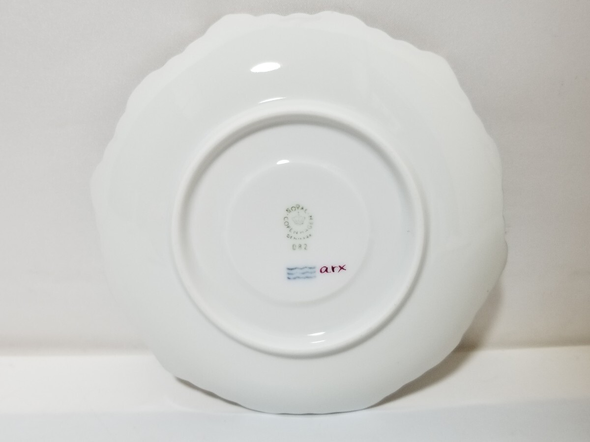 未使用保管品 美品 ロイヤルコペンハーゲン バーガンディ 未使用保管品 美品 ロイヤルコペンハーゲン バーガンディ