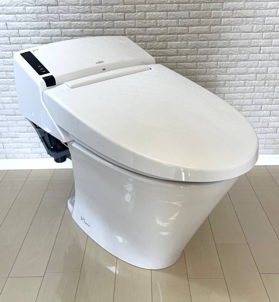 Yahoo!オークション - モデルルーム展示品/未使用品/LIXIL Yahoo!オークション - モデルルーム展示品/未使用品/LIXIL