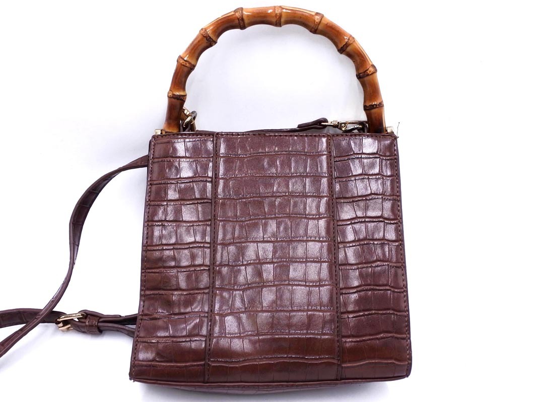 who’s who Chico フーズフーチコ フェイクレザー クロコ型押し バンブーハンドル 2WAY ショルダー バッグ 茶 ■■ ☆ eka7 レディース