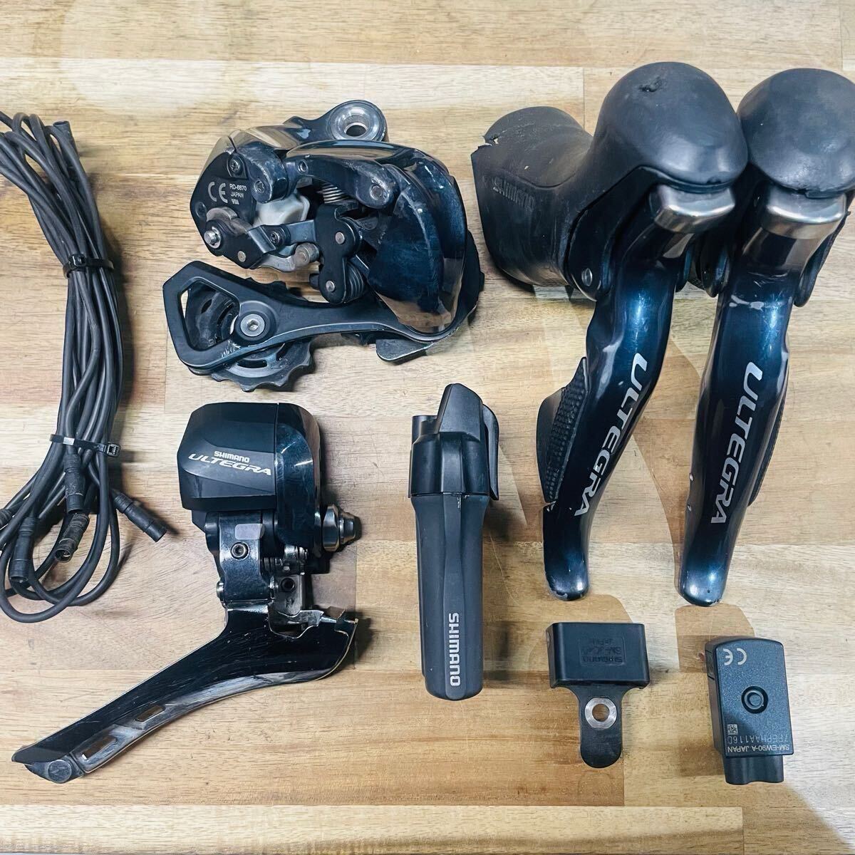 動作品】 アルテグラ Di2 グループセット 6870系 SHIMANO 動作品】 アルテグラ Di2 グループセット 6870系 SHIMANO