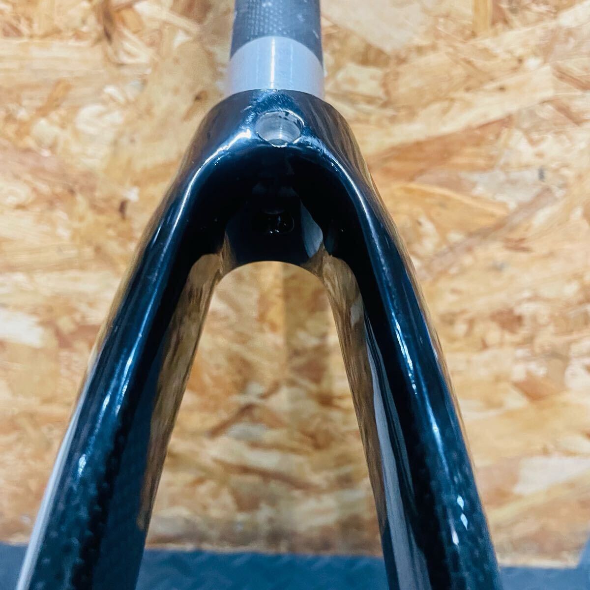 良品】 EASTON EC70 フル カーボン フロント フォーク 700c 1-1 良品】 EASTON EC70 フル カーボン フロント フォーク 700c 1-1