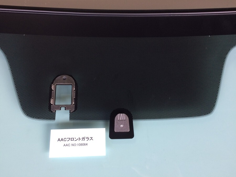 フロントガラス アクセラスポーツ 5D ハッチバック マツダ 純正品番:BLD2-63-900 BM系 108064