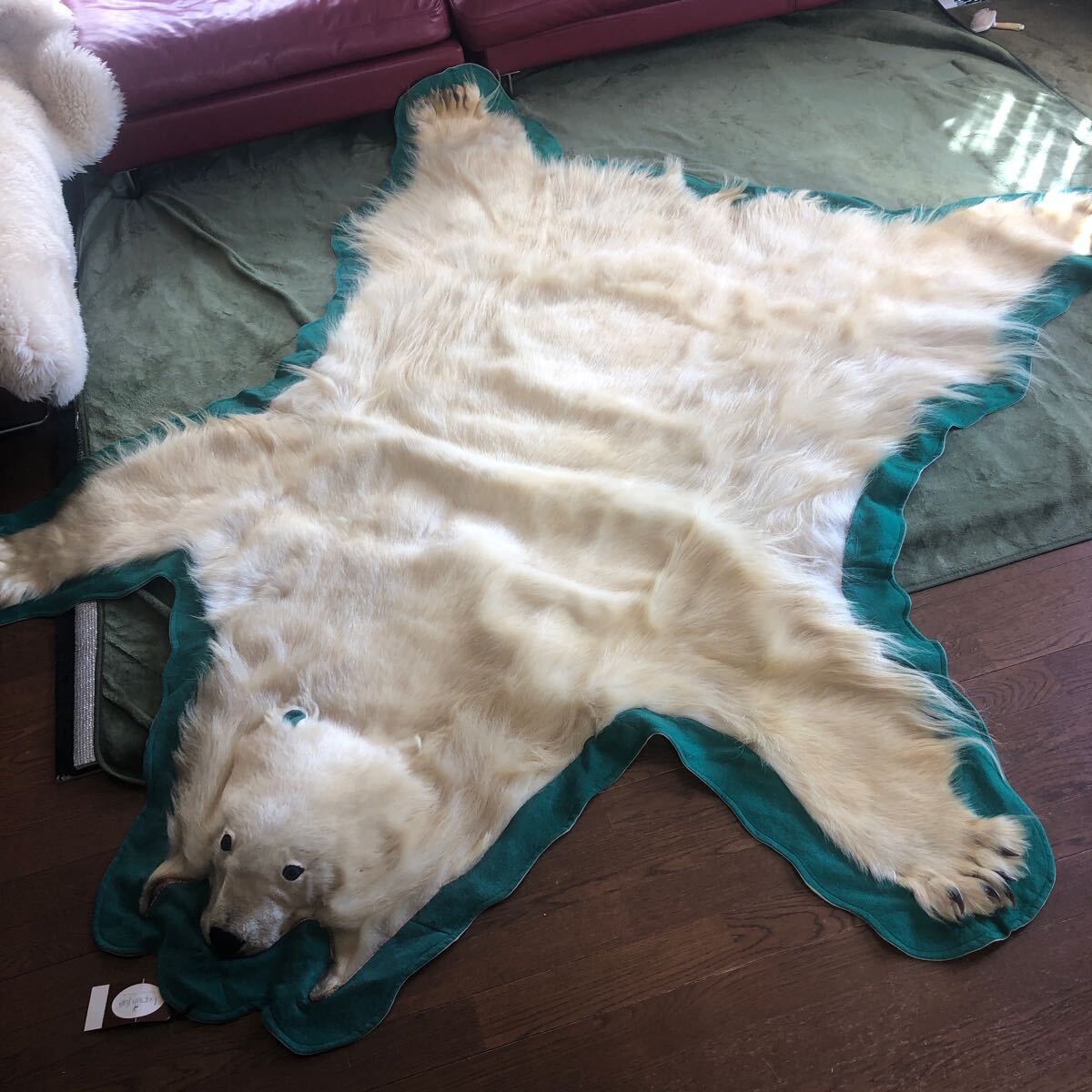 送料込み超美品 日本製LupianFursルピアンファーの本物白熊の 送料込み超美品 日本製LupianFursルピアンファーの本物白熊の
