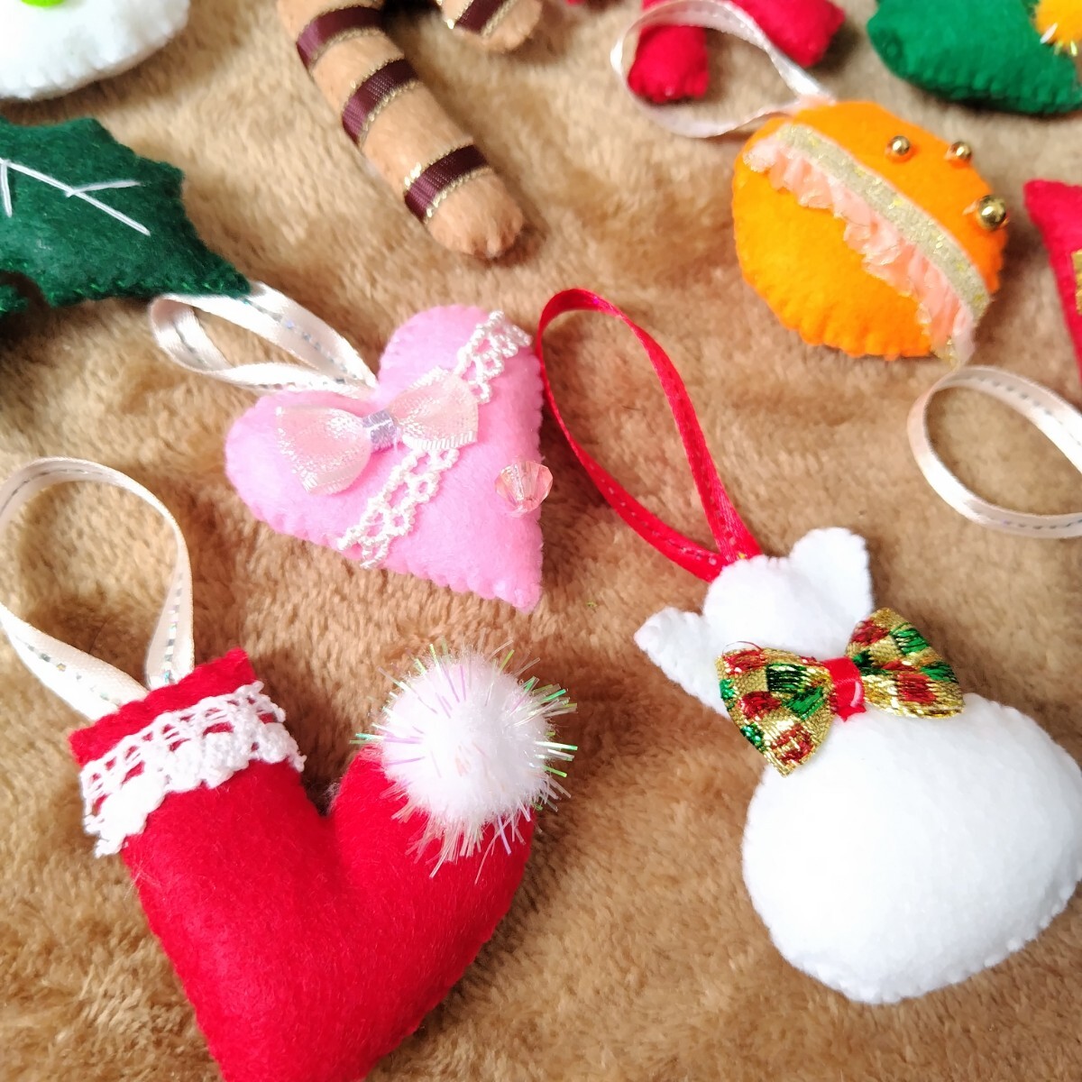 ハンドメイド カラフル クリスマスオーナメント 17個セット ハンドメイド カラフル クリスマスオーナメント 17個セット