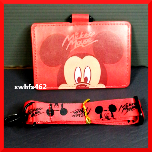 新品即決 Disney ミッキーマウス レザー調 パスケース 専用ストラップ付き カードケース ICカード 定期券 入れ ミッキー Mickey Mouse zak