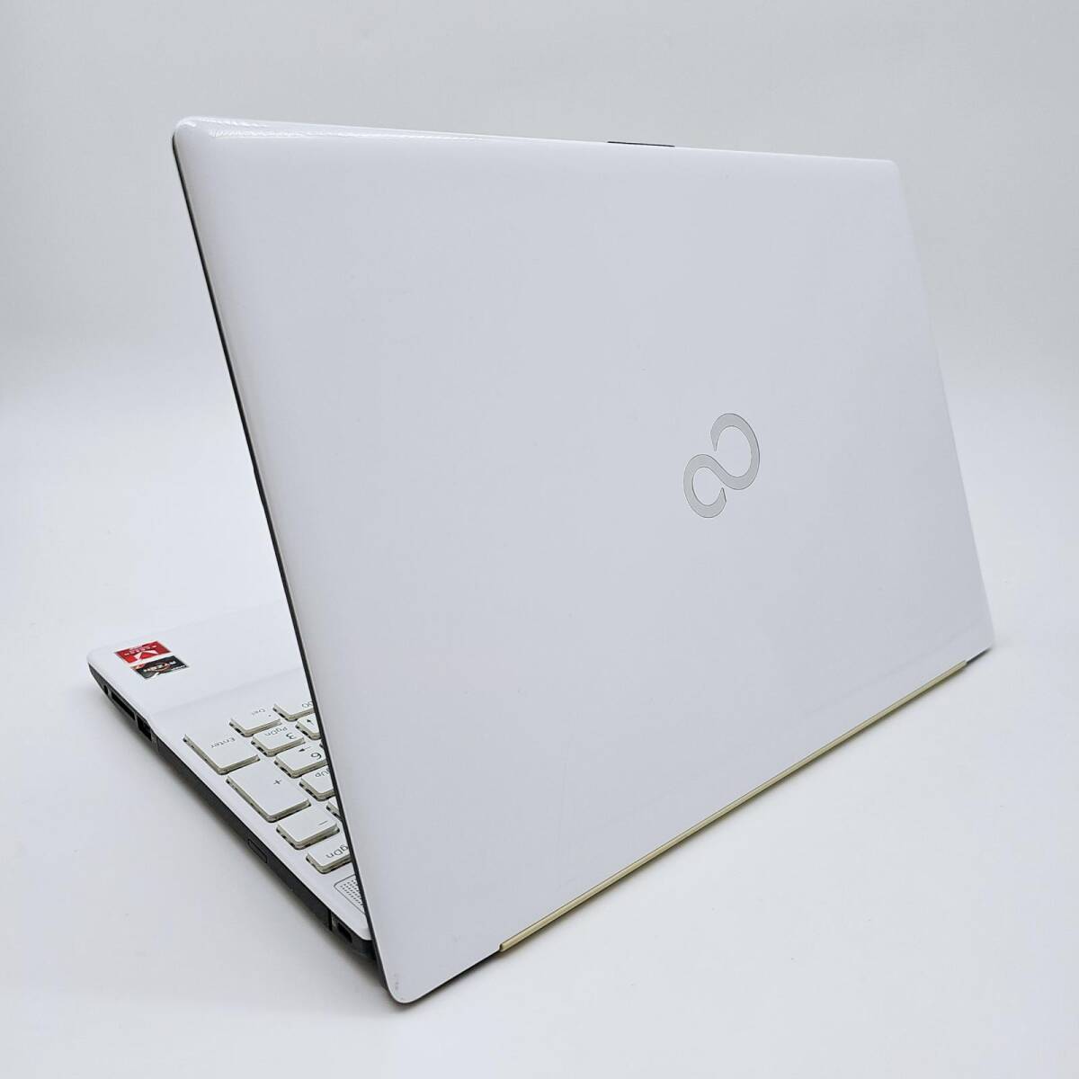 【全額返金保証】【最速発送】FUJITSU LIFEBOOK AH50/E3 FMVA50E3W /Ryzen7 3750H /8GB /256GB /バッテリー85%【動作良好・良品】