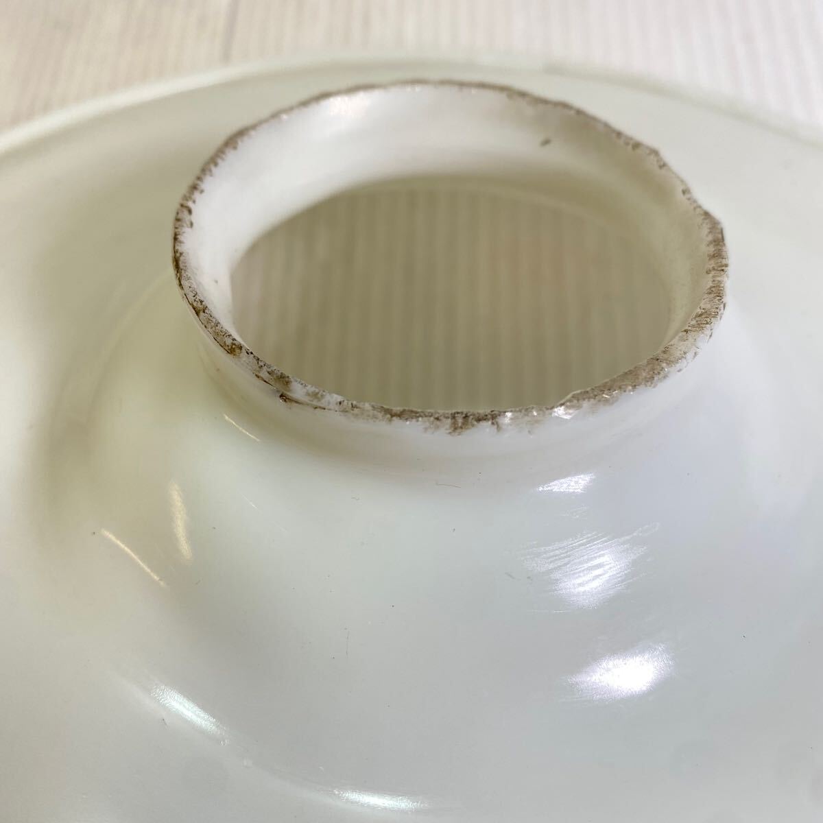 乳白ガラス 乳白色 電笠 電傘 昭和レトロ アンティーク ランプシェード 照明 硝子 インテリア 古道具 _画像4