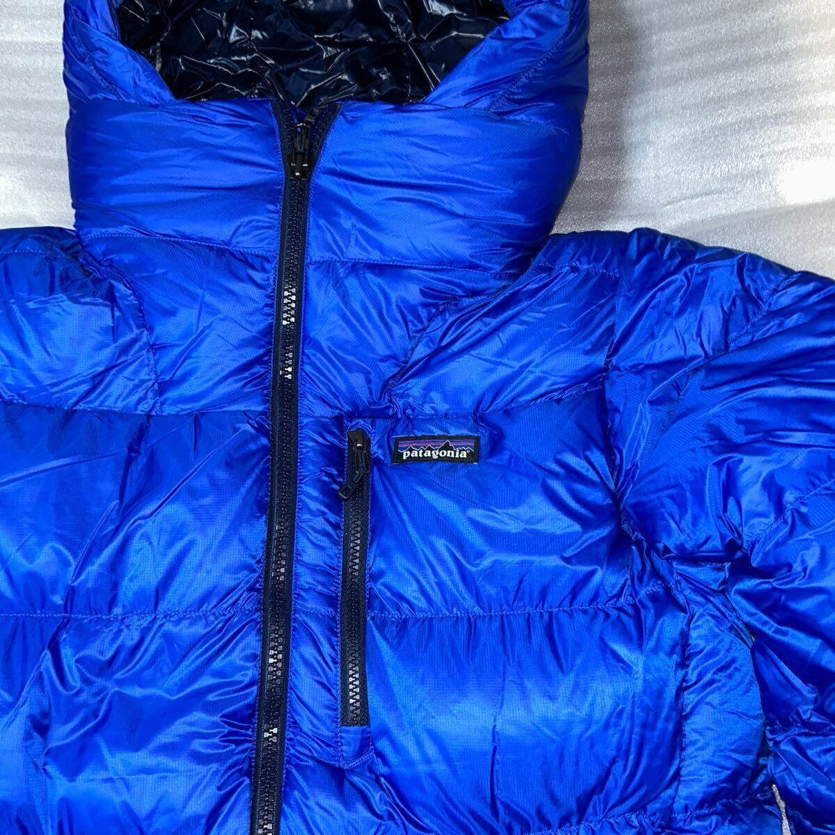 パタゴニア フィッツロイ ダウンパーカ 新品 Sサイズ patagonia パタゴニア フィッツロイ ダウンパーカ 新品 Sサイズ patagonia
