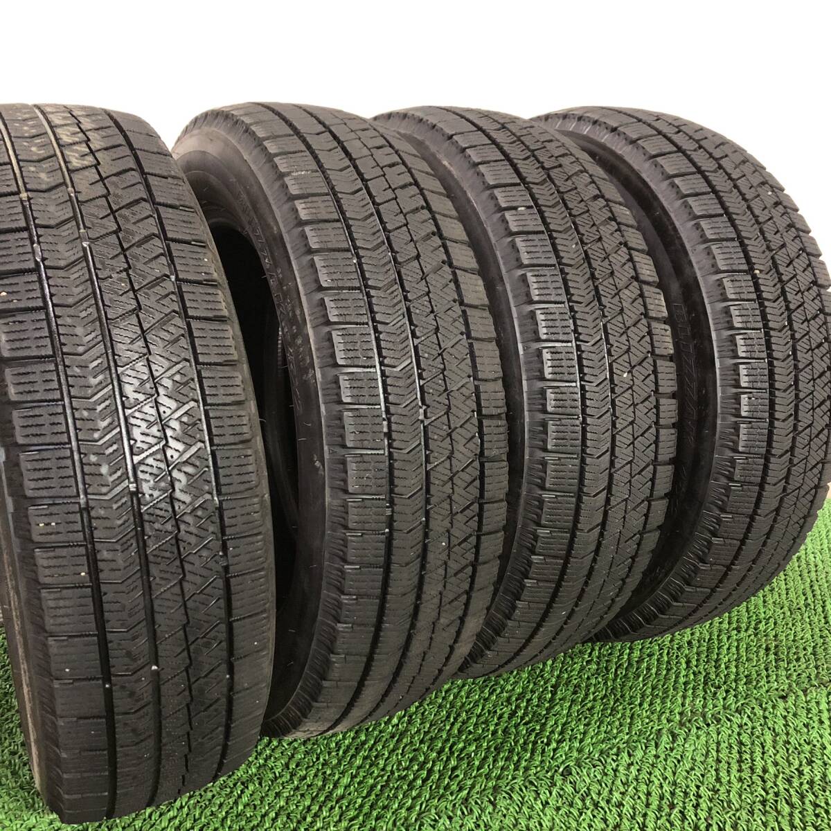 S1135 21年製 BRIDGESTONE BLIZZAK VRX2 155/65R14 4本 S1135 21年製 BRIDGESTONE BLIZZAK VRX2 155/65R14 4本