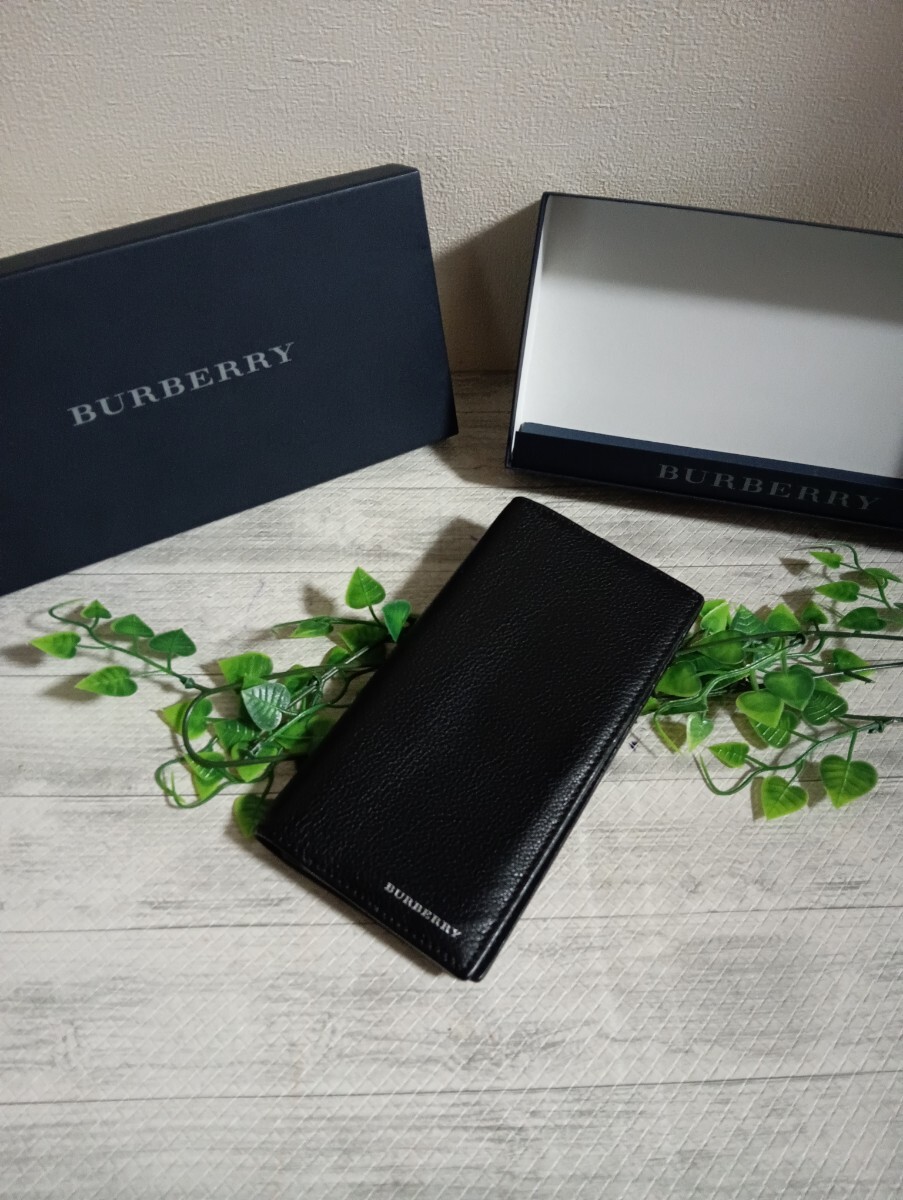 美品　BURBERRY　バーバリー　財布　長財布　コインケース　あり
