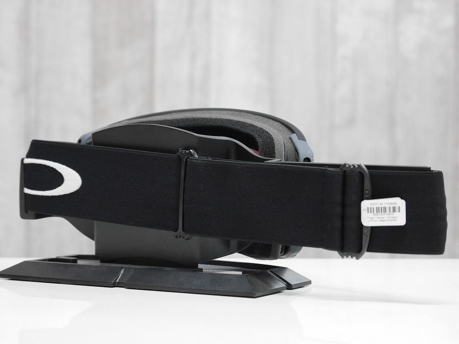 新品】25 OAKLEY FLIGHT TRACKER L - MATTE BLACK - PRIZM SAGE 新品】25 OAKLEY FLIGHT TRACKER L - MATTE BLACK - PRIZM SAGE
