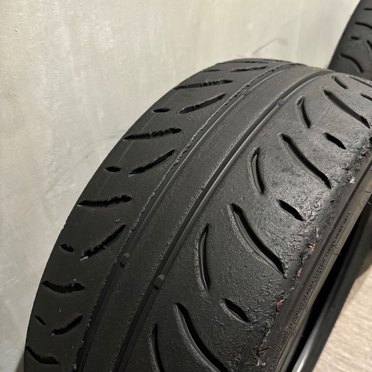 DUNLOP DIREZZA Z3 CUP 215/45R17 バリ溝　中古　2本