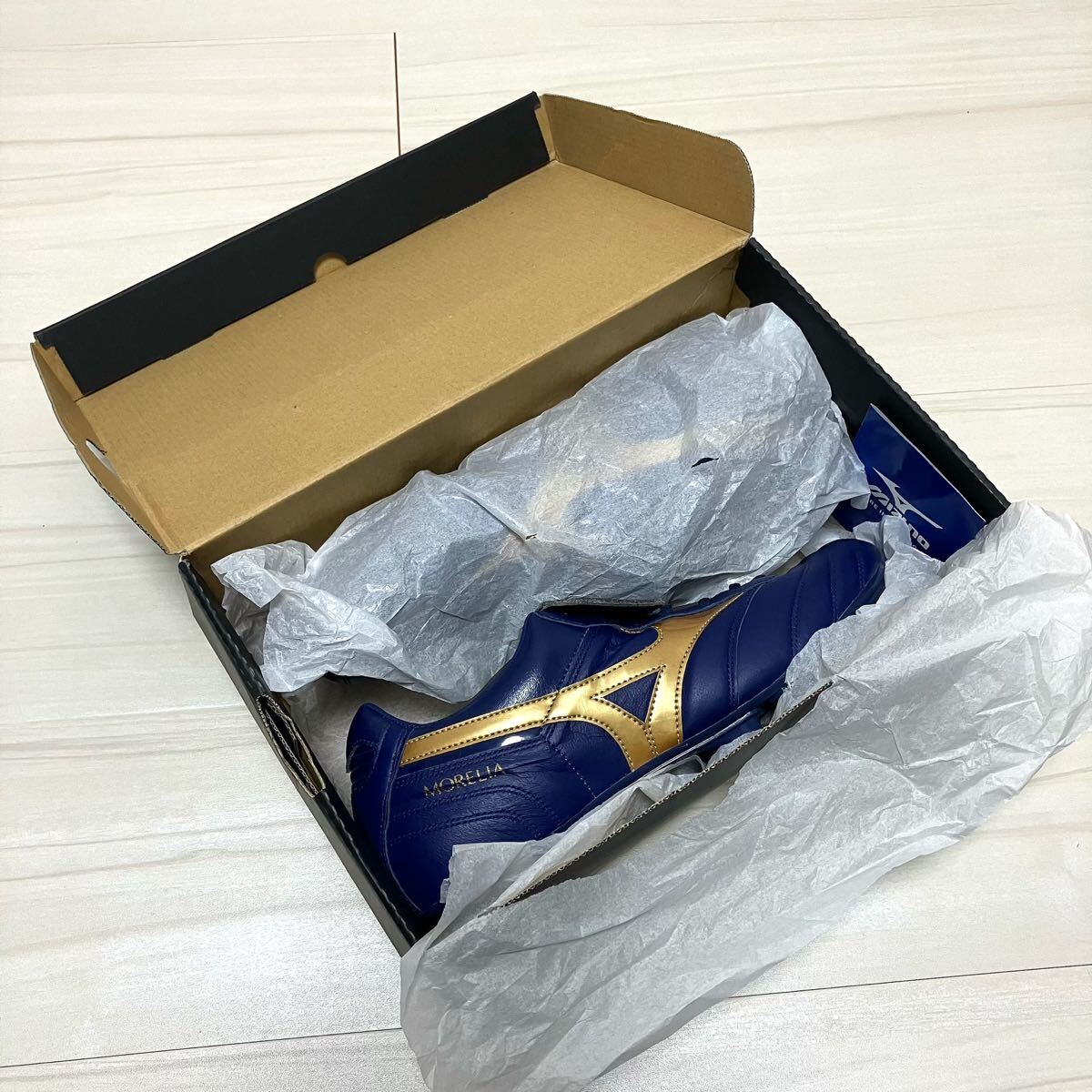 日本未発売 MIZUNO ミズノ モレリア2 27 0cm ネイビー ゴールド 日本未発売 MIZUNO ミズノ モレリア2 27 0cm ネイビー ゴールド
