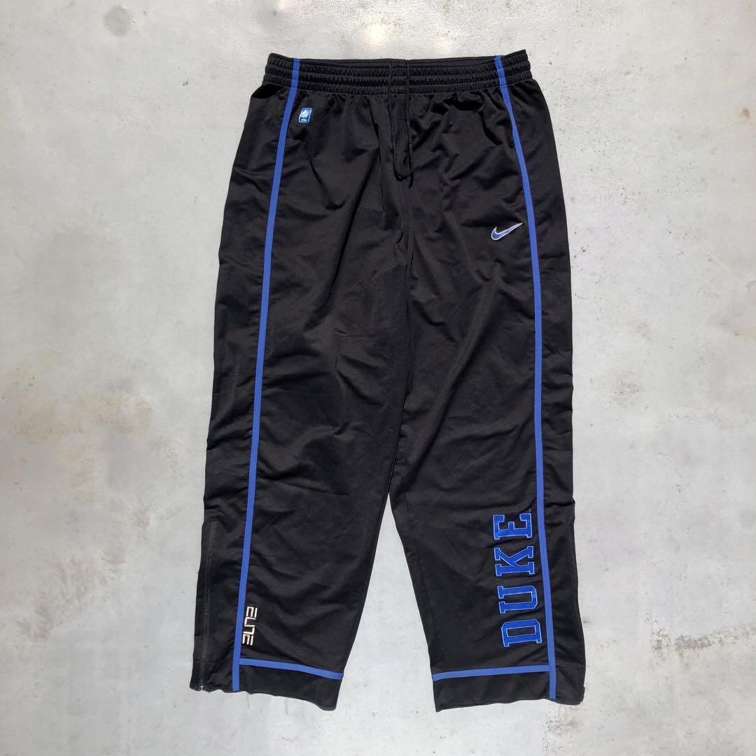 超希少 nike DUKE デューク大学 刺繍ロゴ ジャージ セットアップ 超希少 nike DUKE デューク大学 刺繍ロゴ ジャージ セットアップ