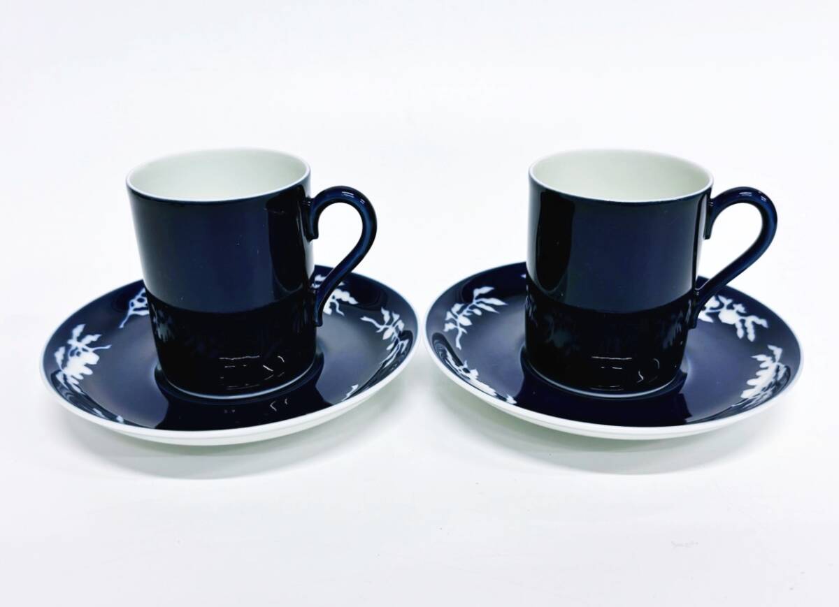 希少 美品 宮内庁御用達 深川製磁 明染付白抜紋 明宜德年製写 突立コーヒー碗 2客 ペア 草花木果 デミタスカップ 珈琲カップ 珈琲碗