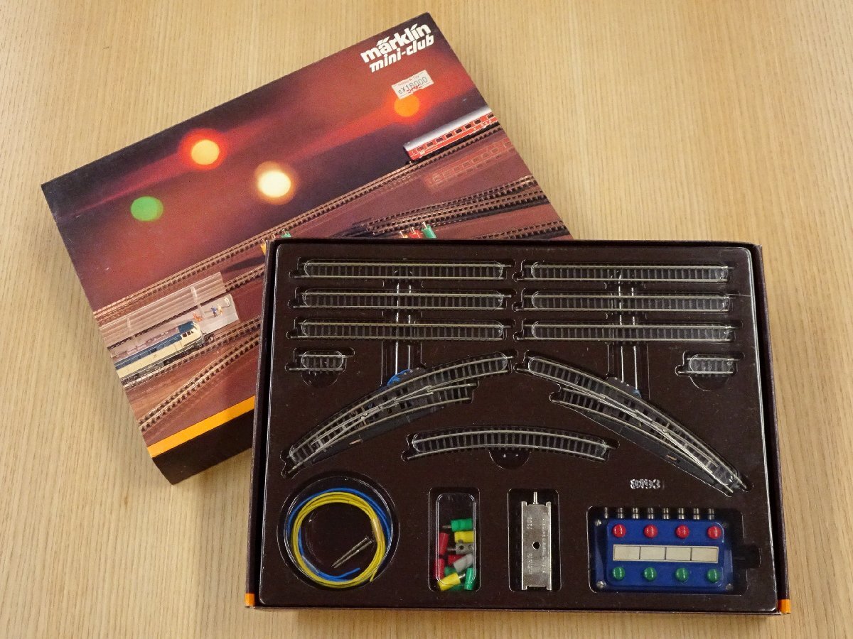 ∇花∇当時物 旧西ドイツ製 marklin メルクリン mini-club ミニクラブ 8193 SET-T2 Zゲージ 線路 レールセット 鉄道模型 元箱付き 22