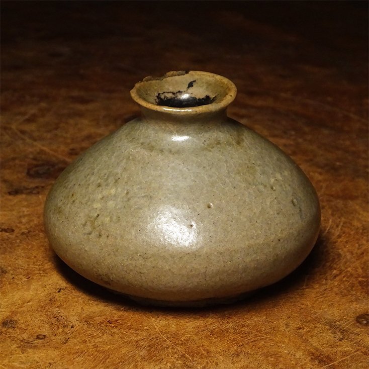 花◆14世紀 高麗時代晩期 高麗青磁 白黒象嵌花文小壺 油壷