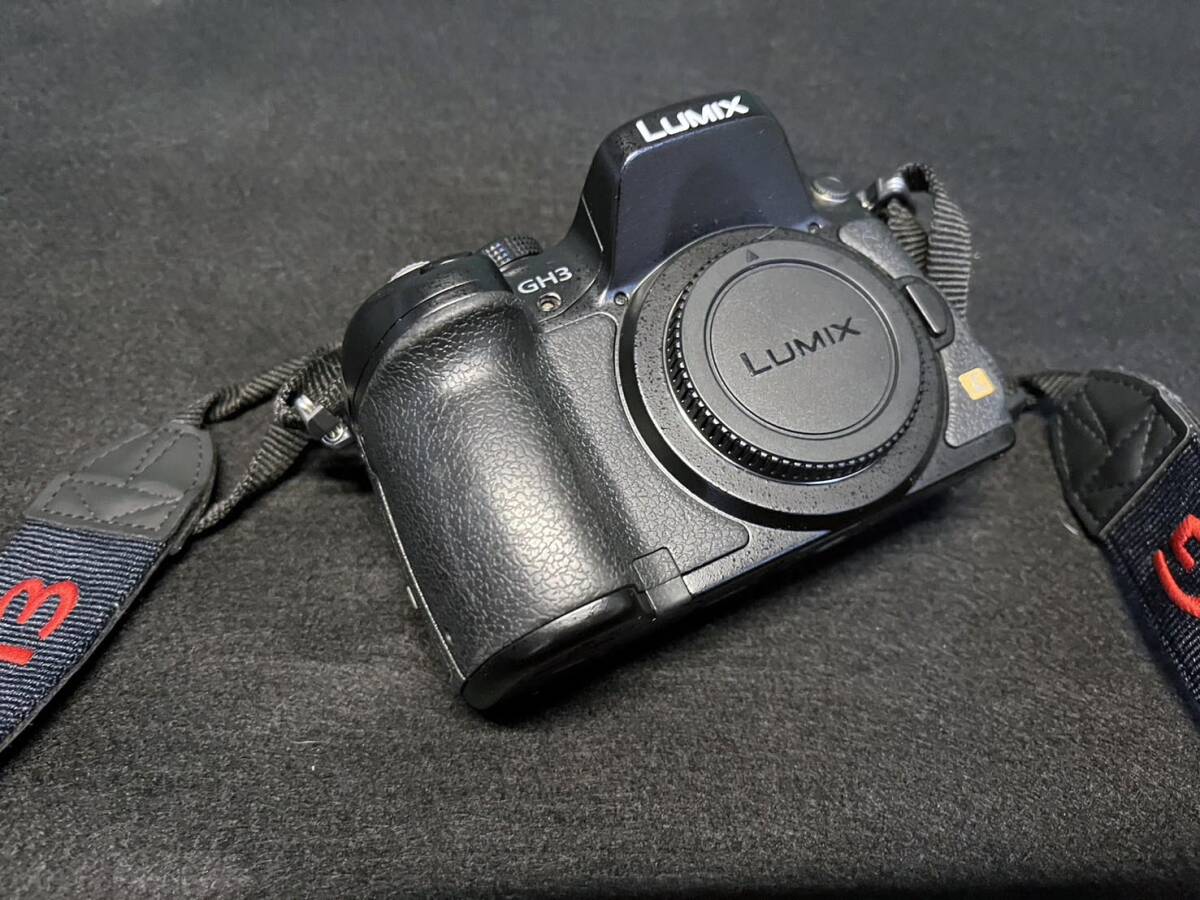 Panasonic LUMIX DMC-GH3 ボディ バッテリー2個付き|Yahoo Panasonic LUMIX DMC-GH3 ボディ バッテリー2個付き|Yahoo