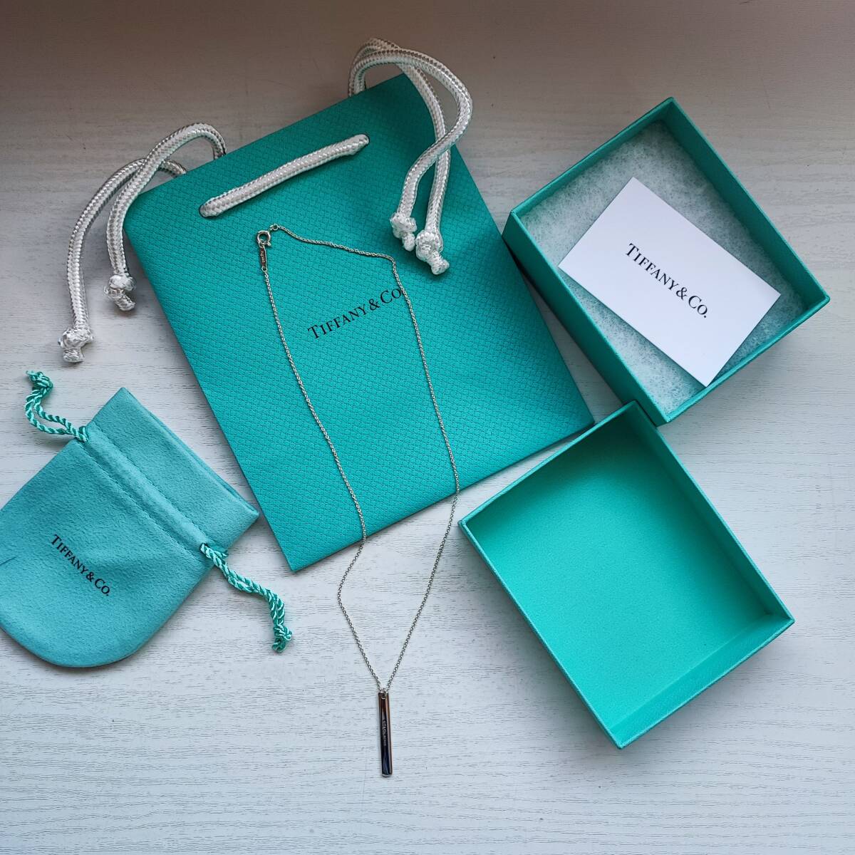 Tiffany & Co. ネックレス　ナロー　バー　チタン　サーファー Tiffany & Co. ネックレス ナロー バー チタン サーファー