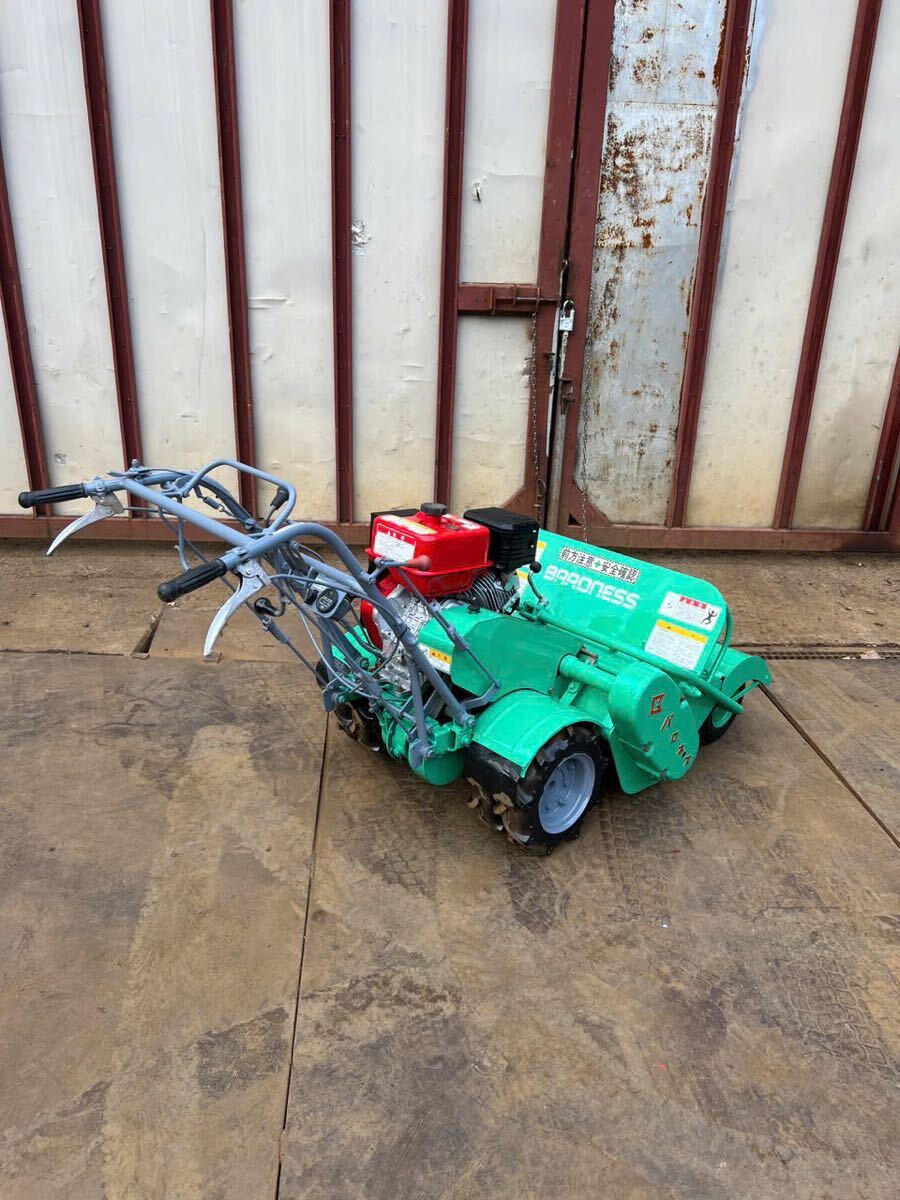中古】共栄社 バロネス BARONESS 自走式草刈機 芝刈機 ハンマー 中古】共栄社 バロネス BARONESS 自走式草刈機 芝刈機 ハンマー