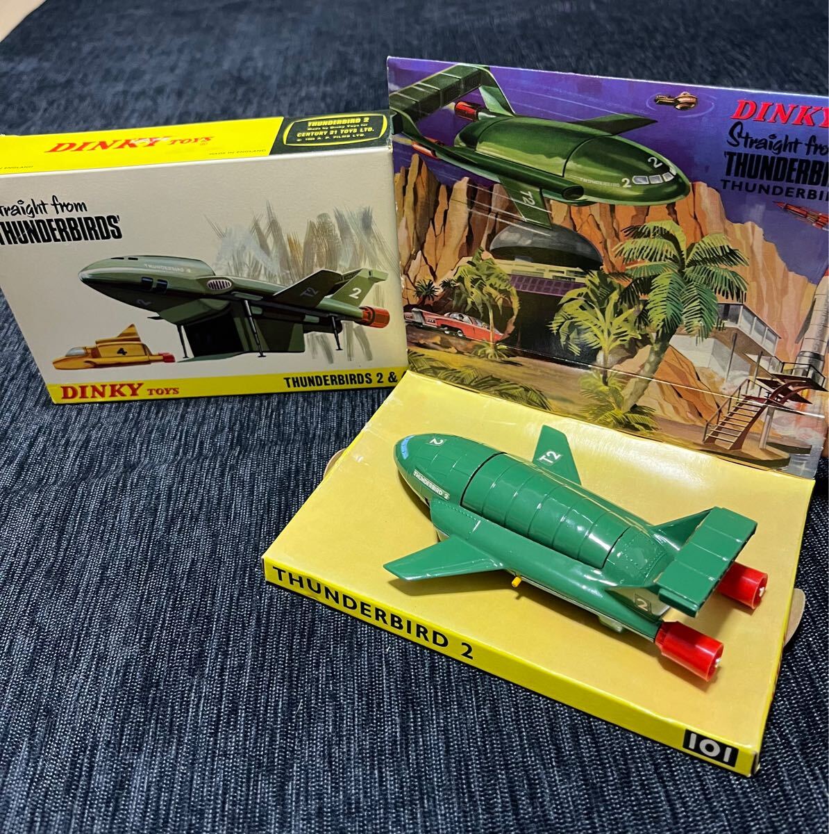 ☆DINKY TOYS サンダーバード 2&4 ミニカー ☆DINKY TOYS サンダーバード 2&4 ミニカー