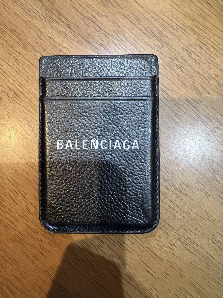 バレンシアガ BALENCIAGA iPhone カードケース 革 ブラック バレンシアガ BALENCIAGA iPhone カードケース 革 ブラック