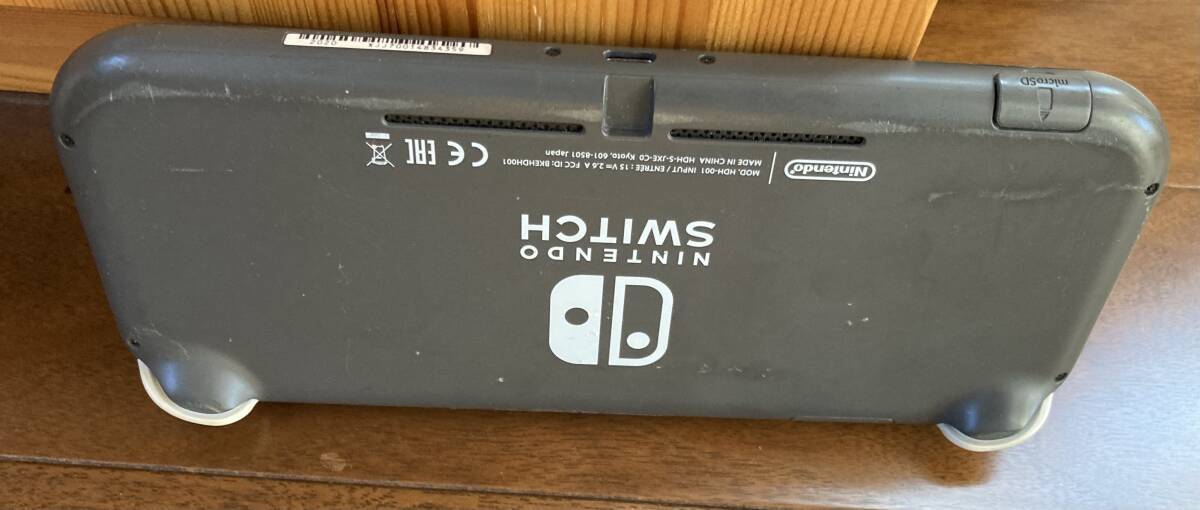 ジャンク品 電源入らない Nintendo Switch Lite 本体のみ