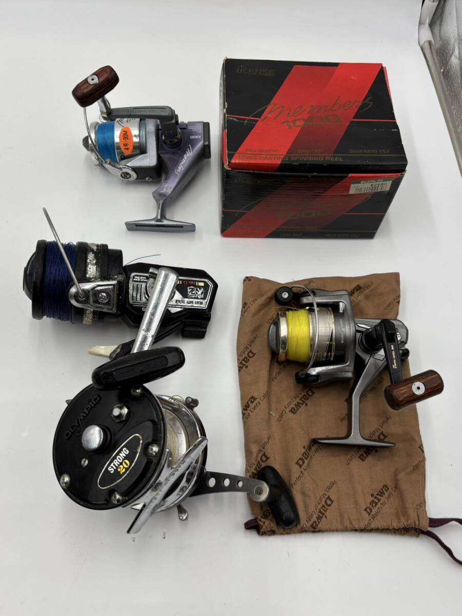 釣りリール（ダイワ、シルスター) リール 釣り具 DAIWA ダイワ SHIMANO シマノ SILSTAR シルスター