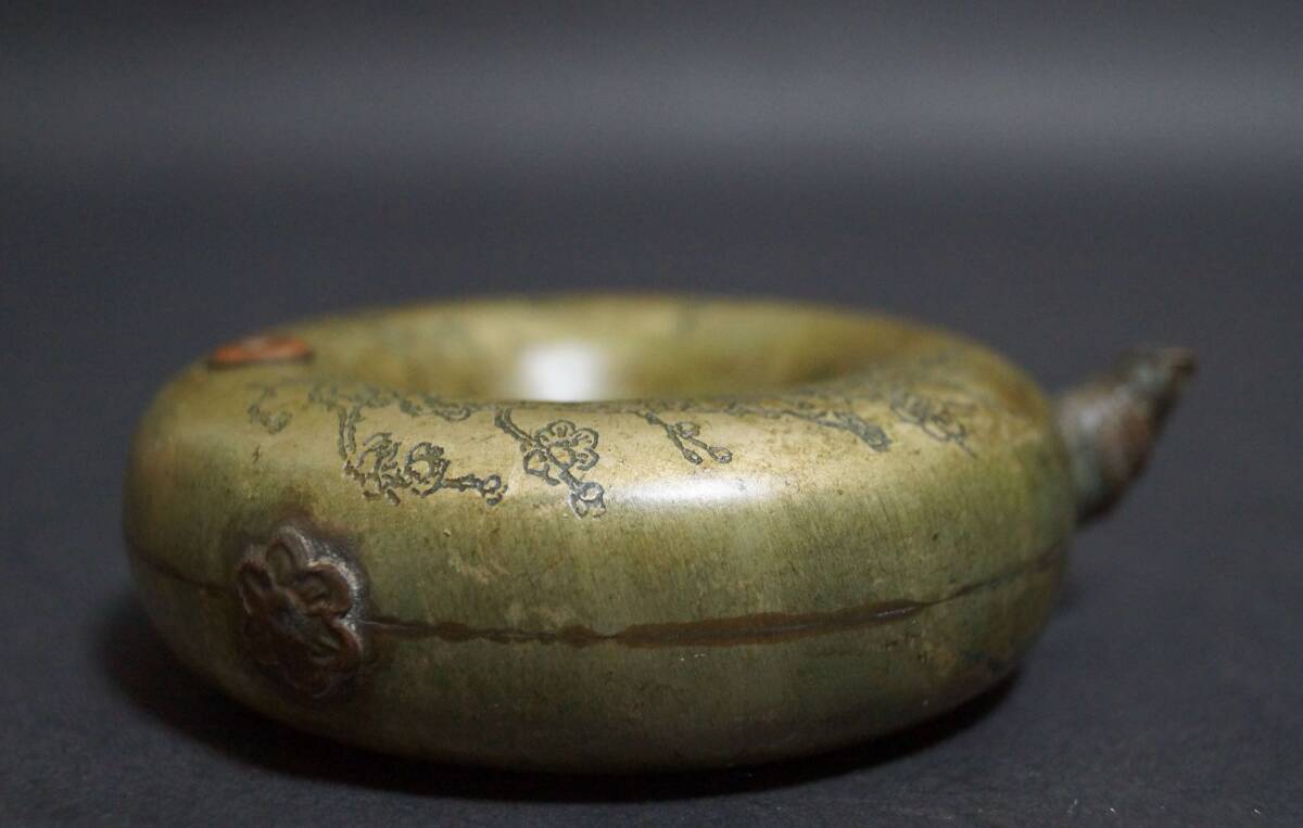 閑】古銅製 金工細工 刻『静而康』古梅図 在銘 水滴 水注