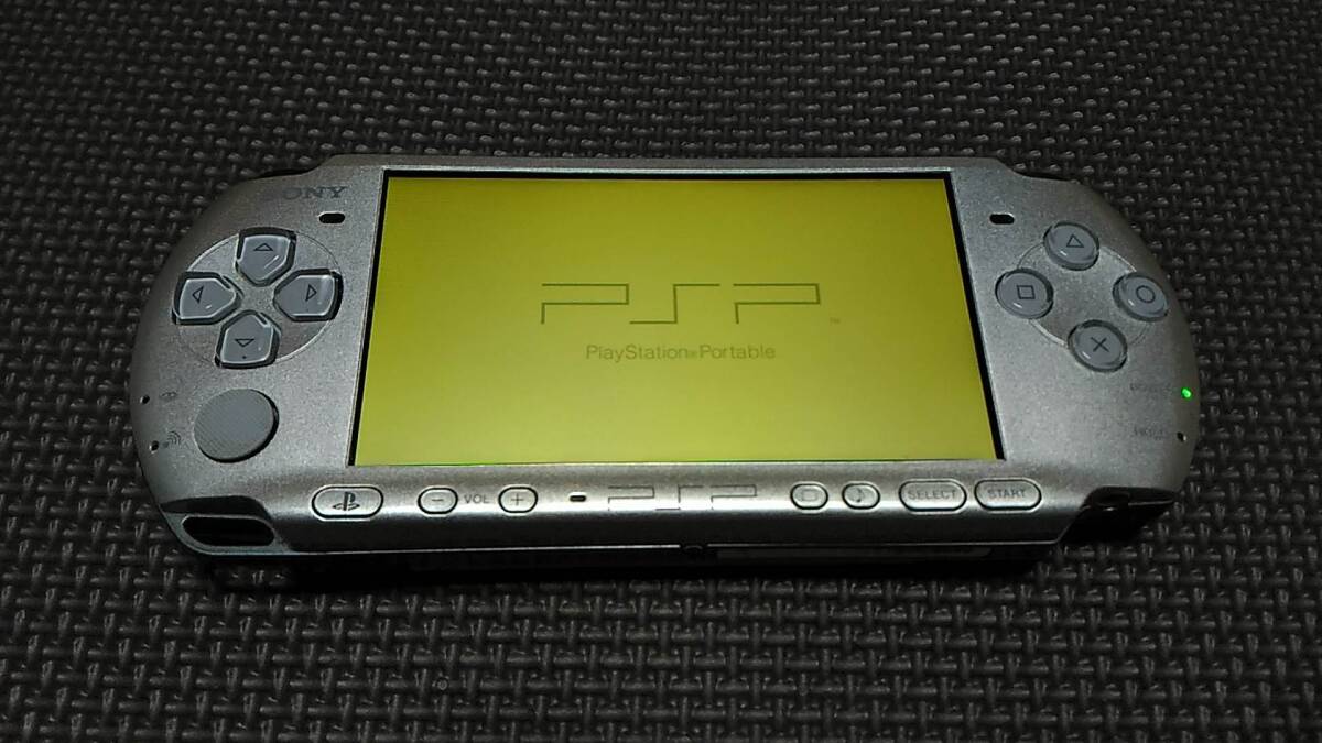 PSP-3000 ミスティックシルバー　バッテリーなし SONY PSP-3000 ミスティック・シルバー 本体のみ バッテリーなし
