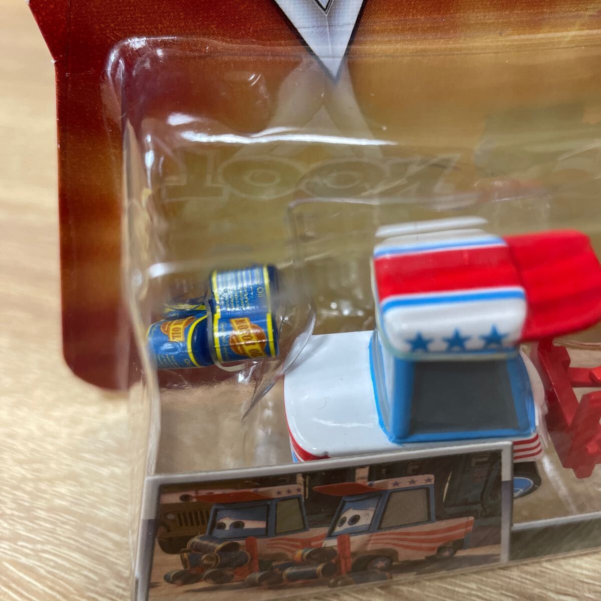 6732円 マテル カーズ ラグ ナッティ LUG NUTTY ピッティ CARS 6732円 マテル カーズ ラグ ナッティ LUG NUTTY ピッティ CARS