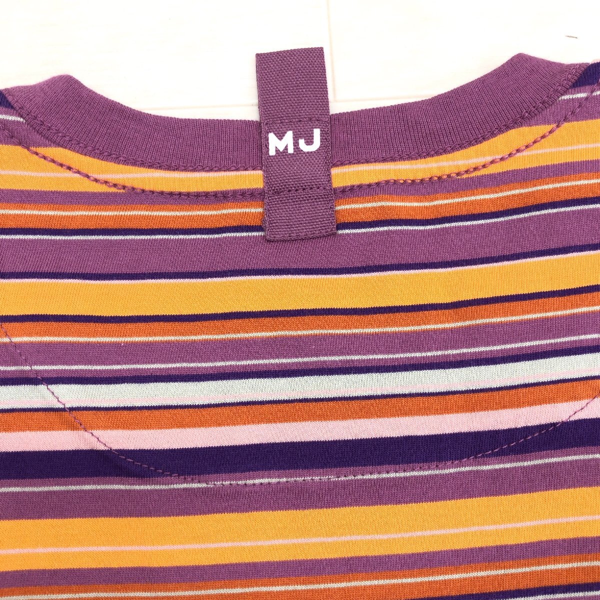 新品 MARC JACOBS マークジェイコブス 定価18,000円 カラーストライプ ザ Tシャツ M マルチカラー 半袖 ロゴプリント トルコ製 国内正規品_画像5