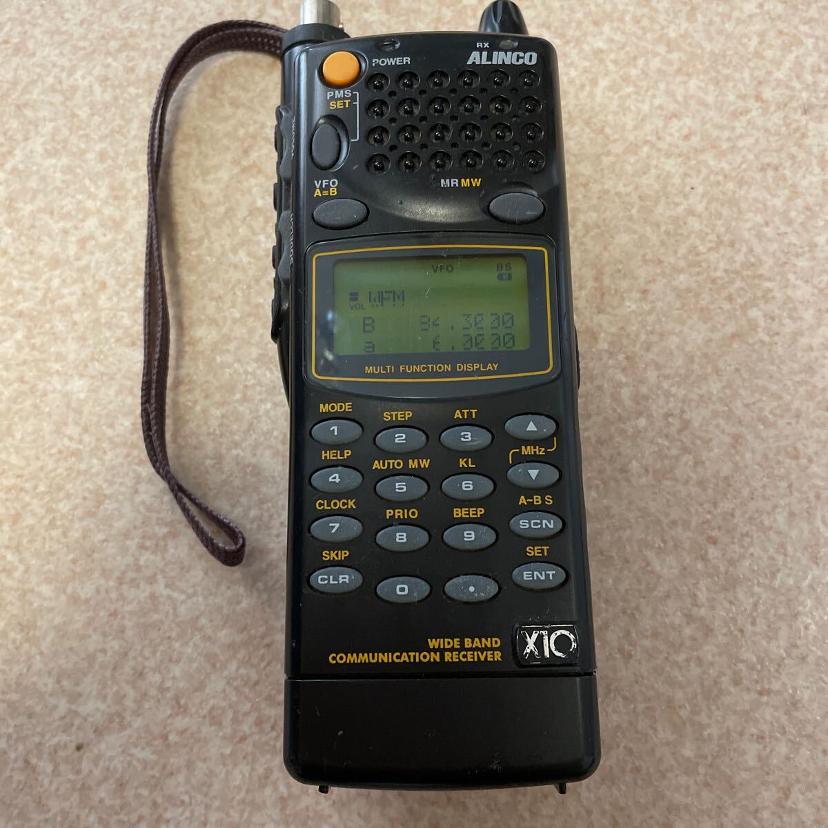 ALINCO DJ-X10 無線機 Bibian 比比昂- ALINCO DJ-X10 アルインコ広帯域受信機通電確認