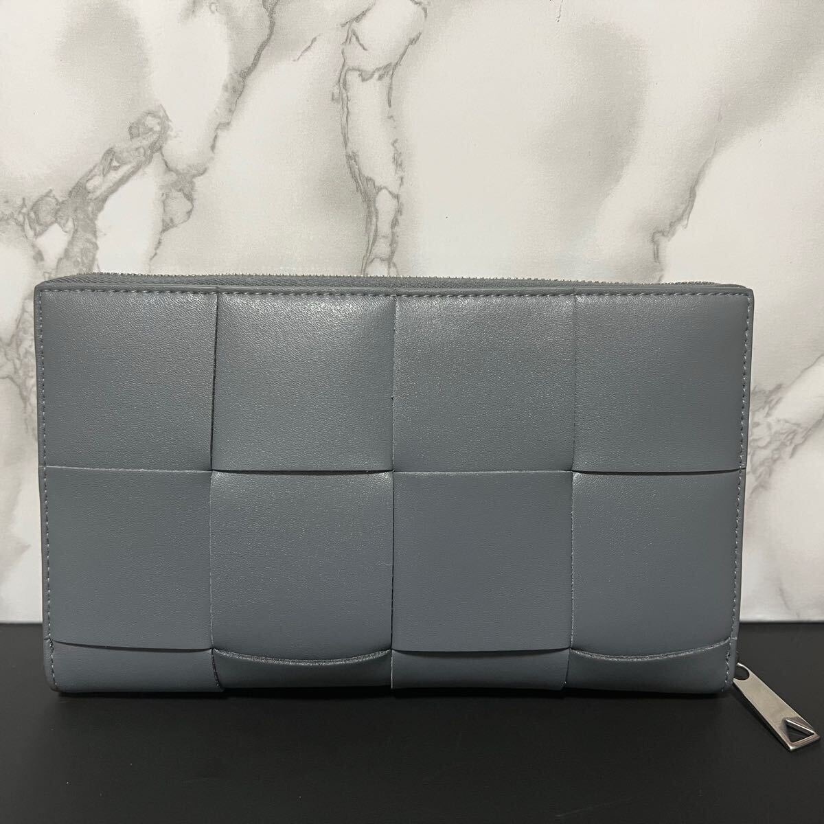 ボッテガヴェネタ bottegaveneta 長財布 未使用 グレー ラウンド ボッテガヴェネタ bottegaveneta 長財布 未使用 グレー ラウンド