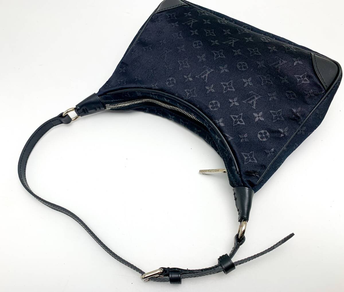LOUIS VUITTON ルイヴィトン モノグラムサテン 黒 ブラック リトルブローニュ M92142 ハンドバッグ バック 鞄 カバン_画像7