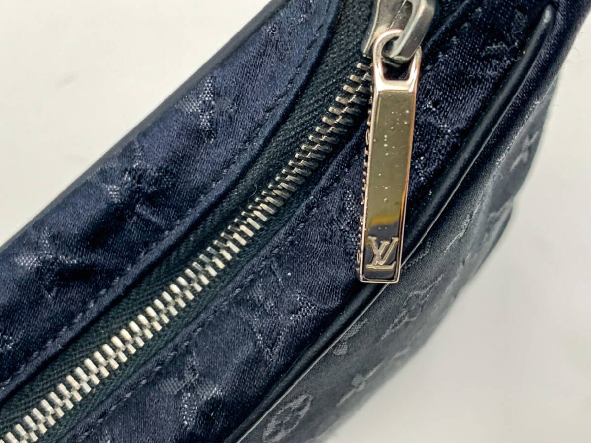 LOUIS VUITTON ルイヴィトン モノグラムサテン 黒 ブラック リトルブローニュ M92142 ハンドバッグ バック 鞄 カバン_画像6