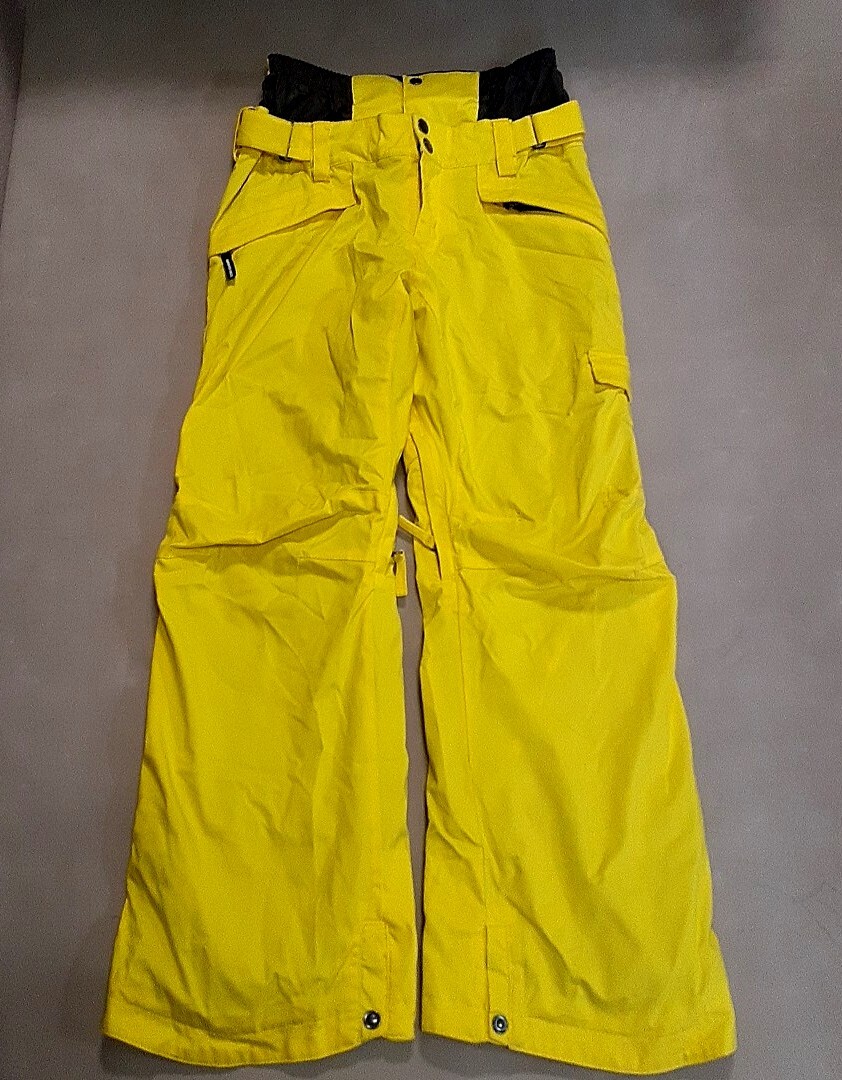 【美品】GRAVER CREEK スノーボード　スノボ　セットアップ　ジャケット　パンツ　パウダーガード　メンズM　雪山　目立つ配色