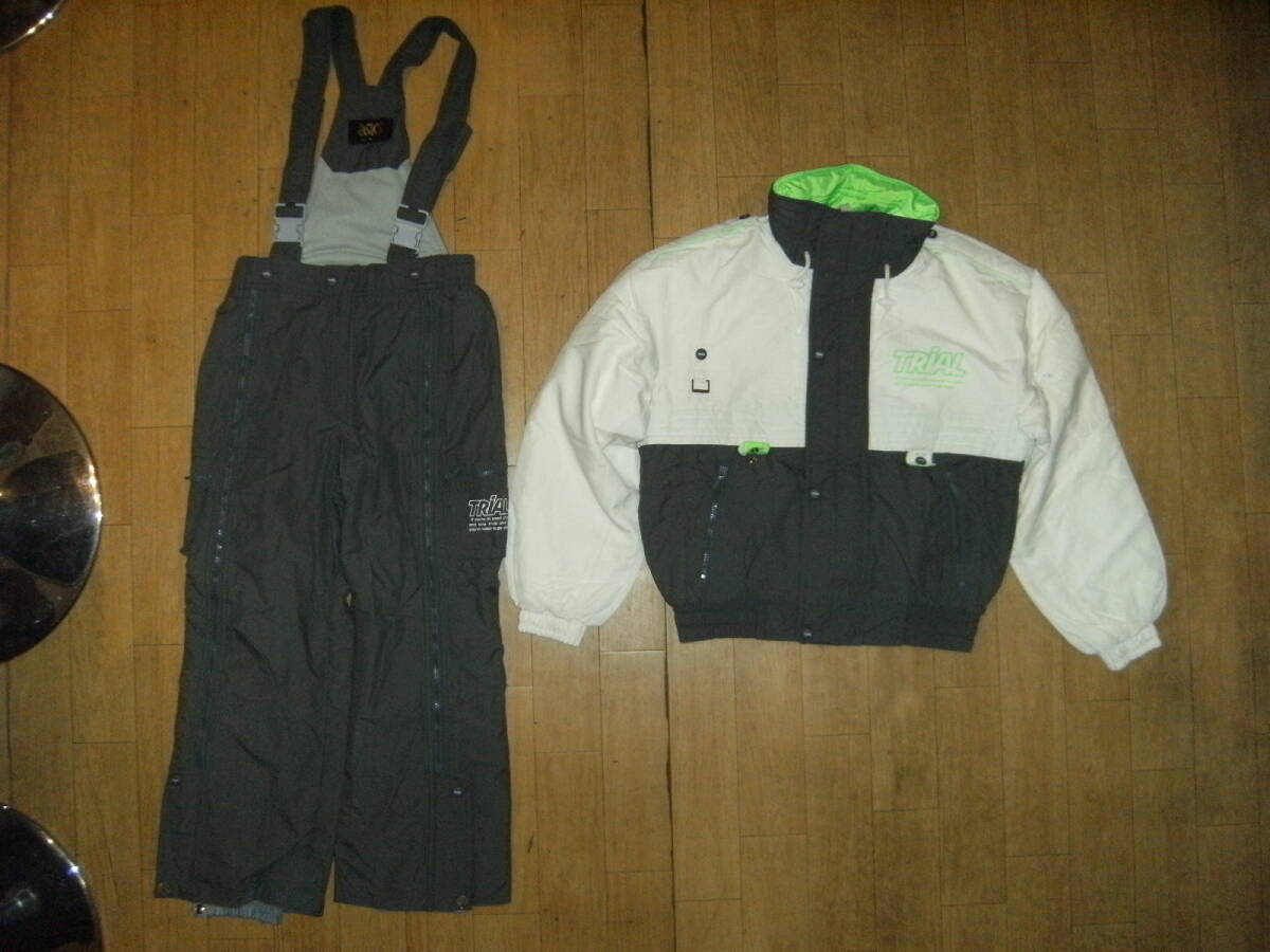 昭和レトロ☆90年代☆日本製☆当時物 asics TRIAL アシックス 昭和レトロ☆90年代☆日本製☆当時物 asics TRIAL アシックス
