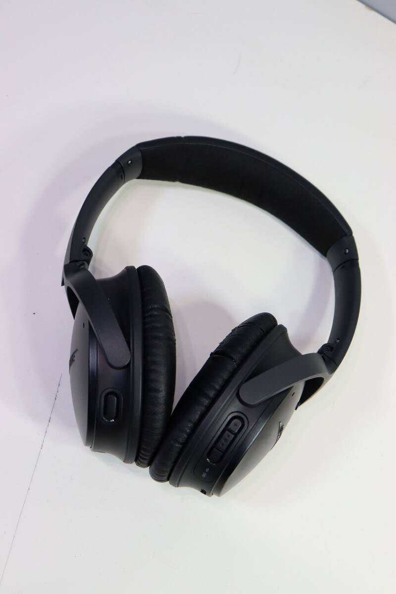 Amazon.com: Bose QuietComfort 35 (Series II) Wireless Amazon.com: Bose QuietComfort 35 (Series II) Wireless