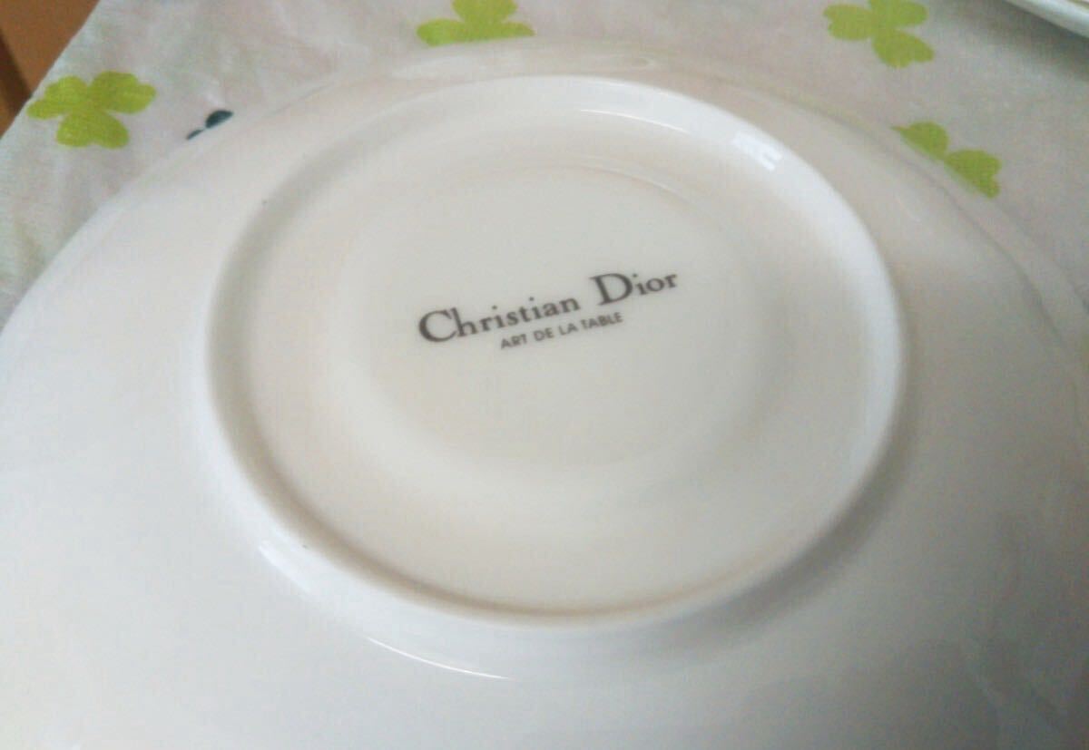 Dior マーガレット クリスチャンディオール 皿 プレート 花柄 Dior マーガレット クリスチャンディオール 皿 プレート 花柄